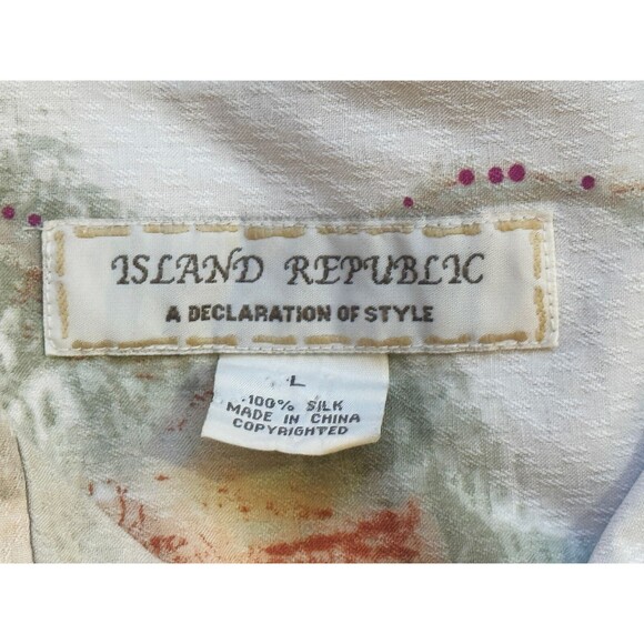 ISLAND REPUBLIC Men's Short Sleeve Button Down Silk Shirt Large - Picture 5 of 6